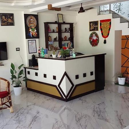 White House Residency Hotel Varkala Bagian luar foto