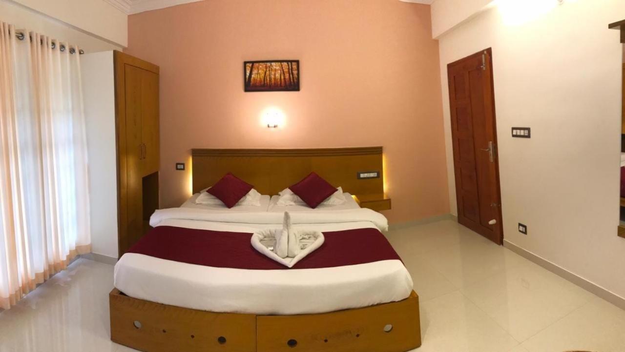 White House Residency Hotel Varkala Bagian luar foto