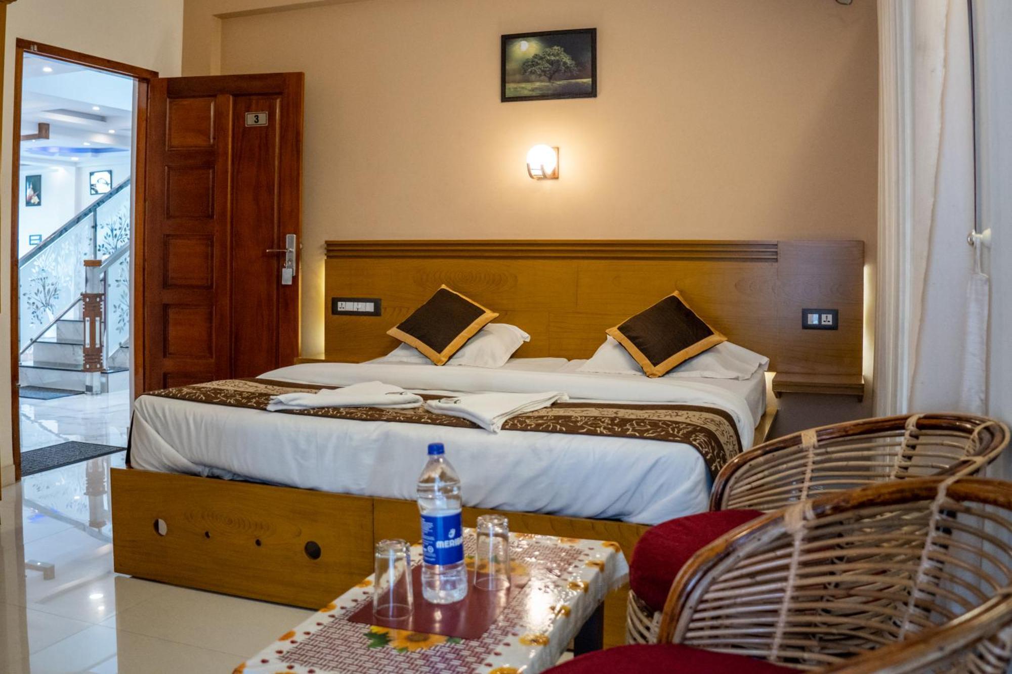 White House Residency Hotel Varkala Bagian luar foto